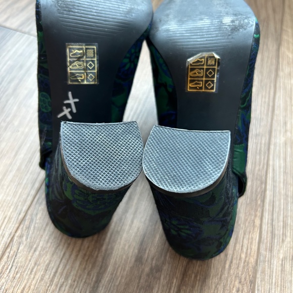 Black Suede Studio Green & Blue Jacquard Sling Back Sandals | 7 - Picture 8 of 11